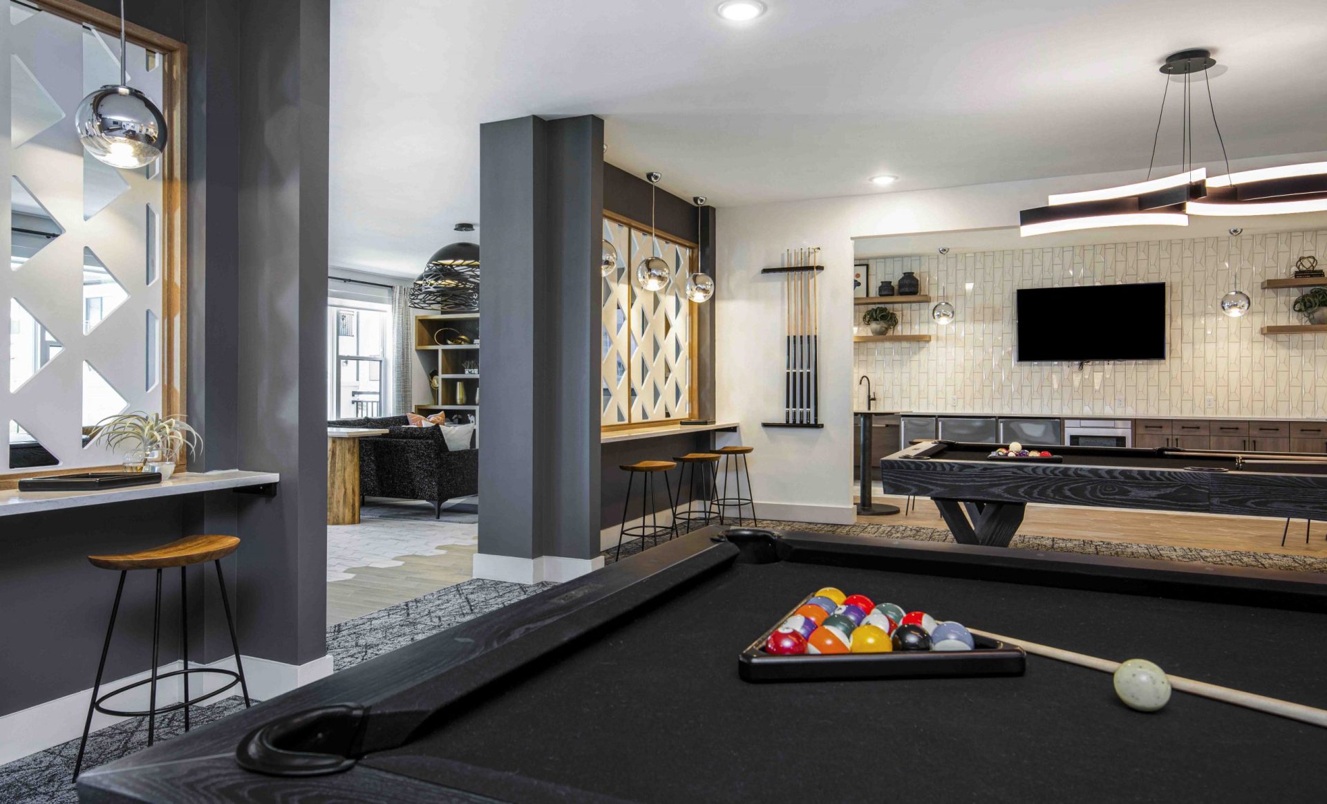 08   Avila Second Floor Club   Game Room