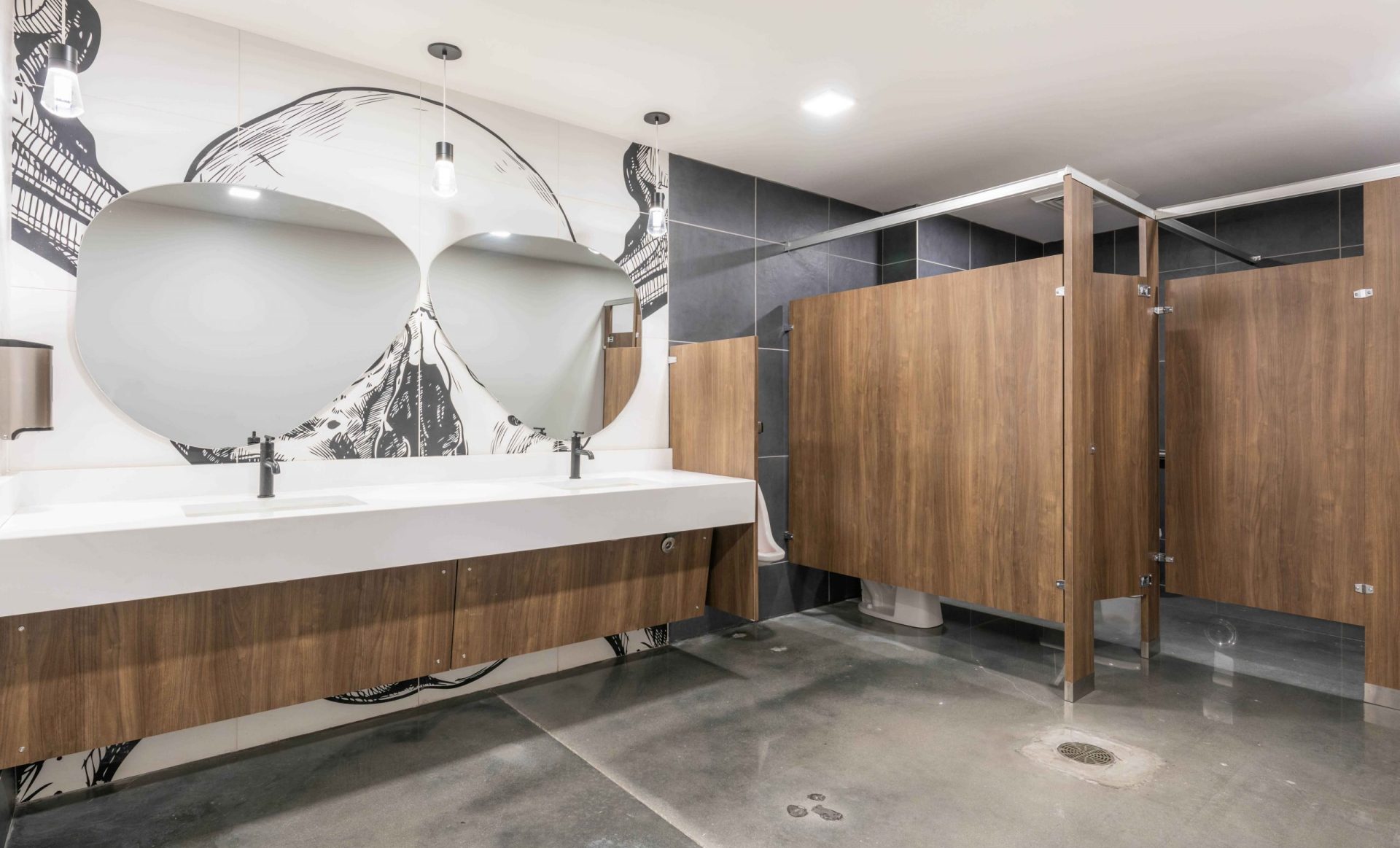 18 The Jolly Roger   Restroom Detail 2