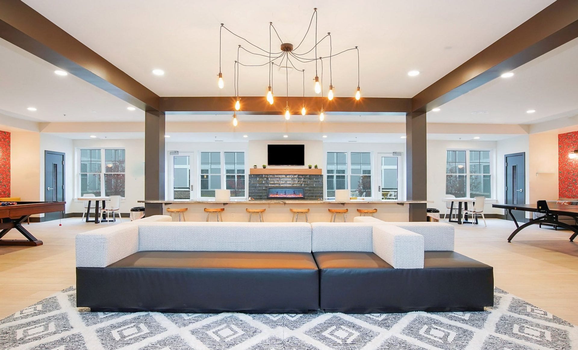 1a   Aspen Amherst Lounge 1