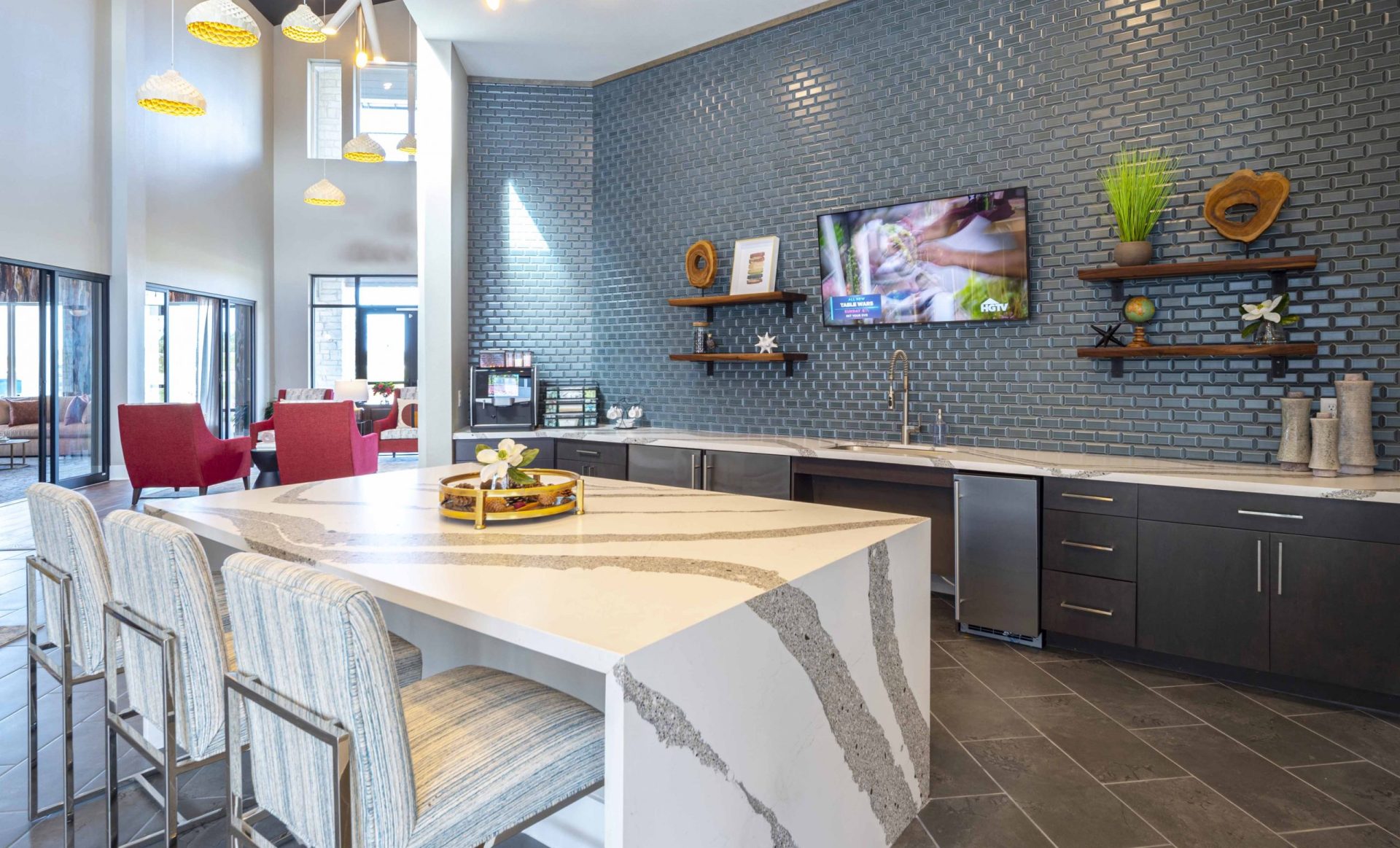 2   AscendLakeview0015