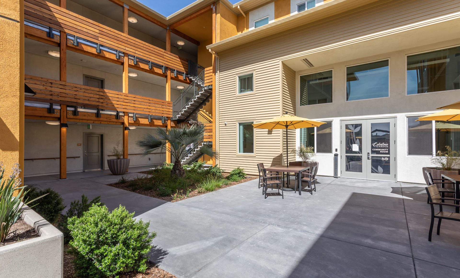 HPAD Rancho Verde Courtyard